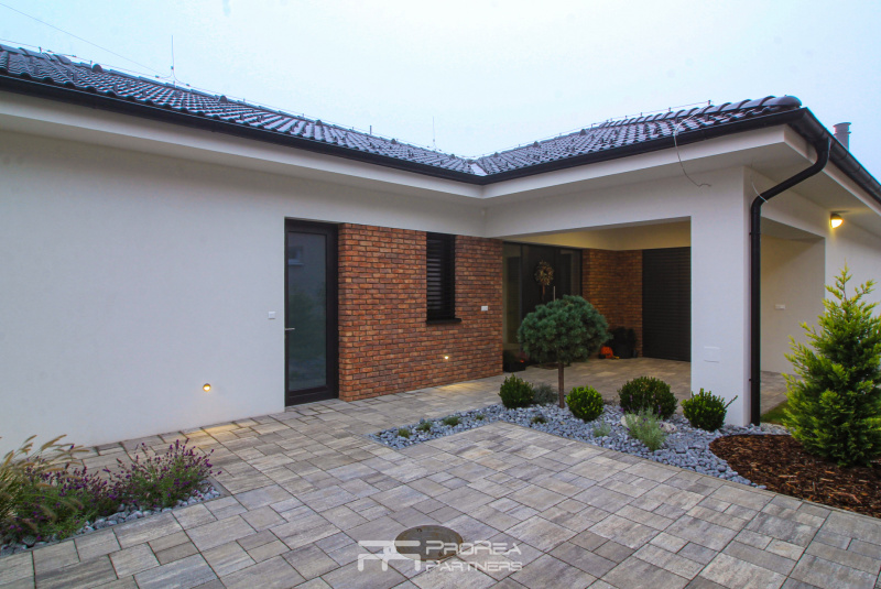 Projekty / Rodinný dom LOG - foto Projekty / Rodinný dom LOG - foto