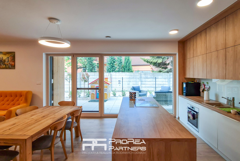 Projekty / RODINNÝ DOM FIBRA Projekty / RODINNÝ DOM FIBRA