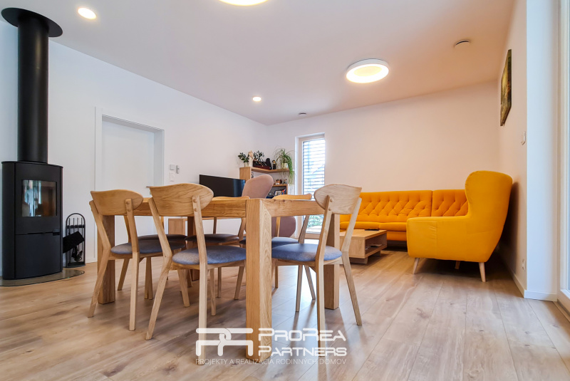 Projekty / RODINNÝ DOM FIBRA Projekty / RODINNÝ DOM FIBRA