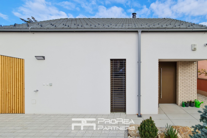 Projekty / RODINNÝ DOM FIBRA Projekty / RODINNÝ DOM FIBRA