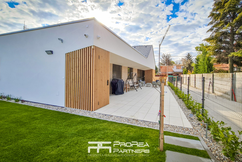 Projekty / RODINNÝ DOM FIBRA Projekty / RODINNÝ DOM FIBRA